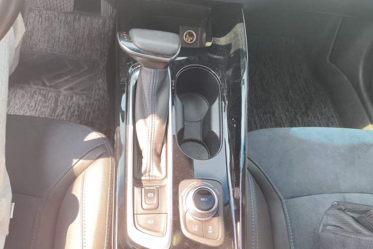 Used Buick Velite 6 2022 Plug-in Hybrid Connected Smart Model
