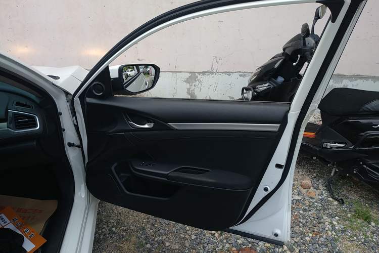 Used Honda Civic 2019 220TURBO CVT Dynamic Edition China VI
