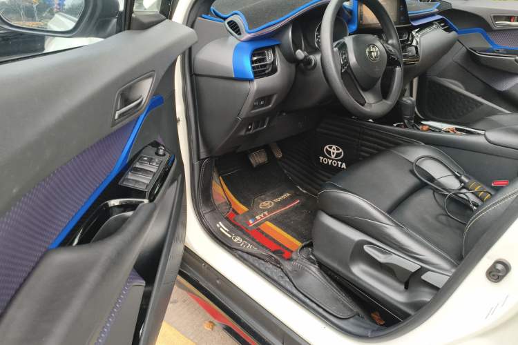 Used Toyota IZOA 2020 2.0L Enjoy Edition
