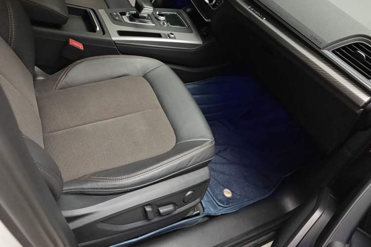 Used Audi Q5L 2018 45 TFSI Prestige Fashion Edition China V Emission Standard
