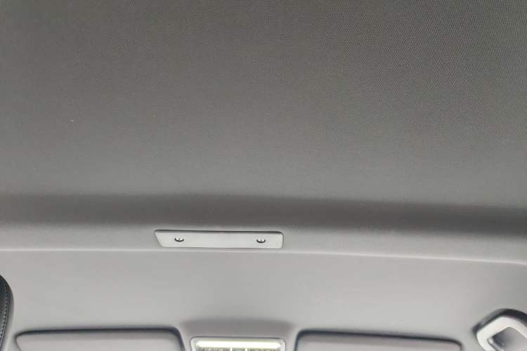 Used  V23 2025 501 Four-Wheel Drive Intelligent Driving Version