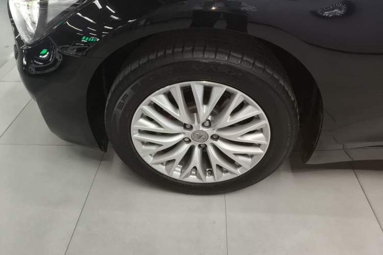 Used Infiniti Q70 2019 Q70L 2.0T Enjoyment Edition PLUS