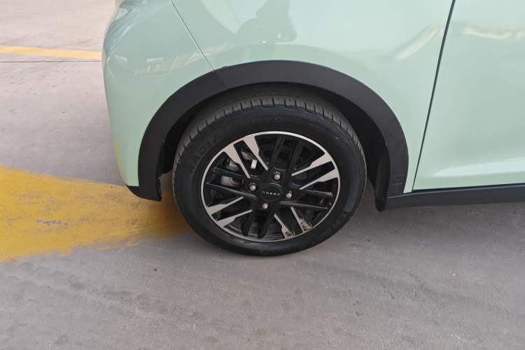 Used Chery Little Ant 2022 Restyled Version Sweet Pink Edition Half-Sugar Version 28.8 kWh 30 kW 301 km
