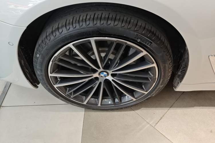 Used BMW 5 Series 2022 Restyled 530Li Leading Edition M Sport Package
