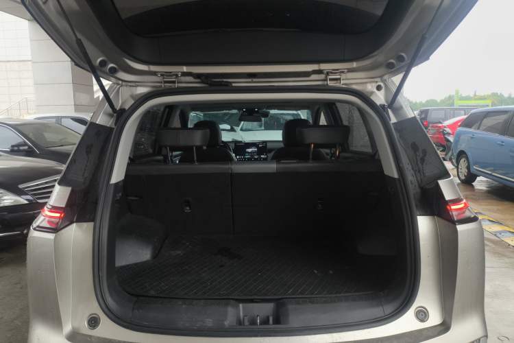 Used AION Y 2023 Plus 510 Smart Edition
