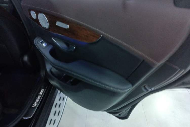 Used Mercedes-Benz GLC 2021 GLC 300 L 4MATIC Dynamic Model
