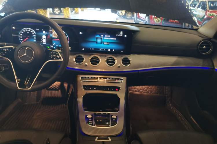 Used Mercedes-Benz E-Class 2021 E 260 L
