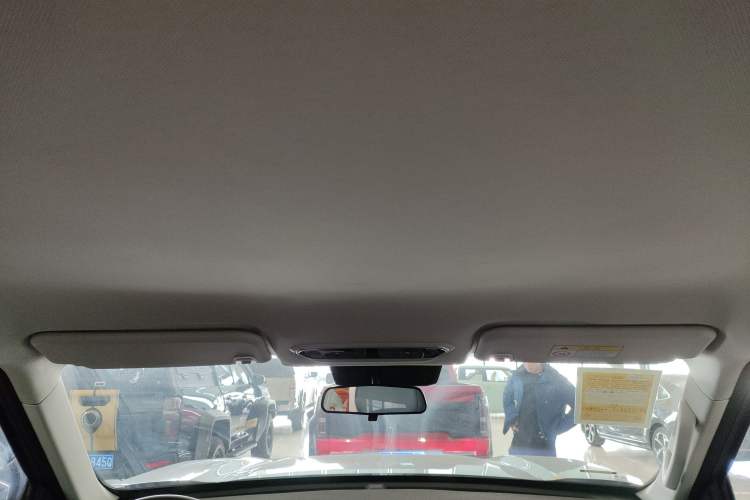 Used SAIC MAXUS Xingji X 2025 2.5T Luxury Edition
