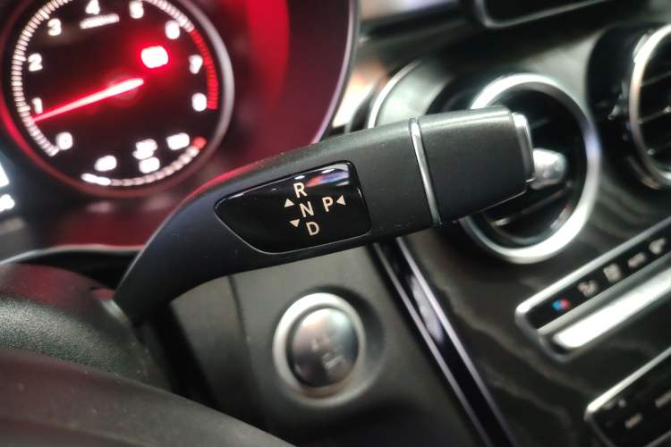 Used Mercedes-Benz C-Class 2017 Restyled C 180 L Fashion Edition Sport Version
