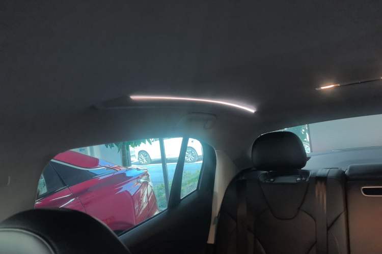 Used Hongqi E-QM5 2024 610 km PLUS
