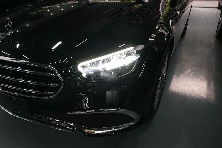 Used Mercedes-Benz E-Class 2023 E 300 L Luxury Model
