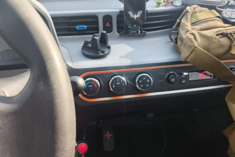 Used Wuling Hongguang MINIEV 2020 Enjoyment Model Lithium Iron Phosphate