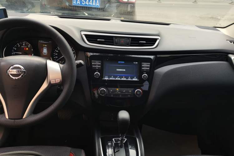 Used Nissan Qashqai 2017 2.0L CVT Smart Enjoyment Version China V Standard
