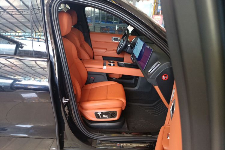 Used Li Auto L9 2022 Max model
