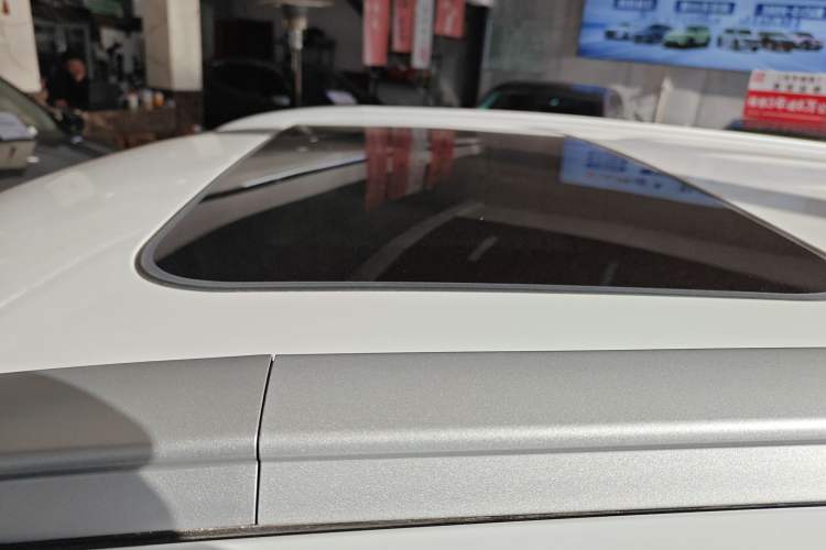 Used Changan CS55 2017 1.5T Manual Colorful Edition