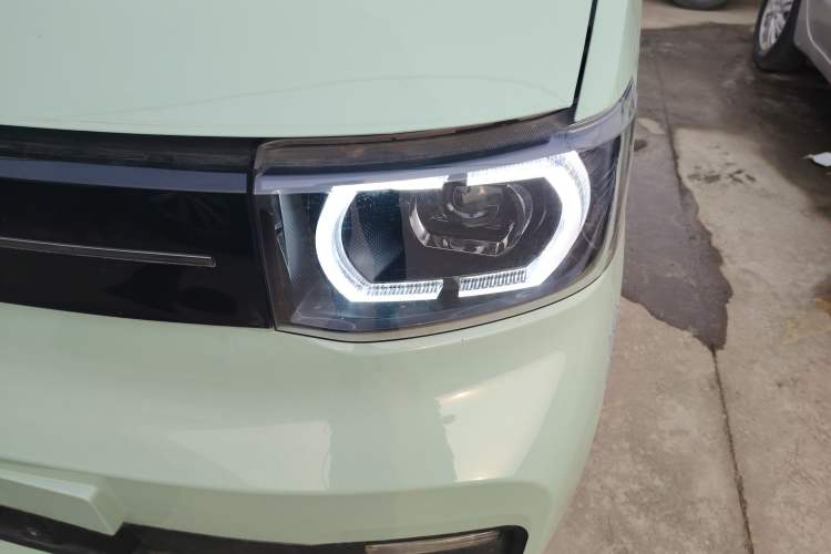 Used Wuling Hongguang MINIEV 2021 Macaron Premium Model – Lithium-NMC