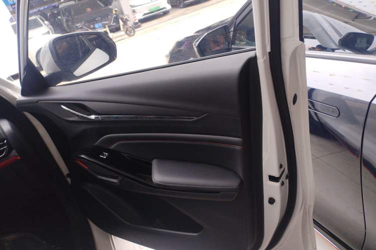 Used Changan X5 PLUS 2024 1.5T DCT Pioneer Edition
