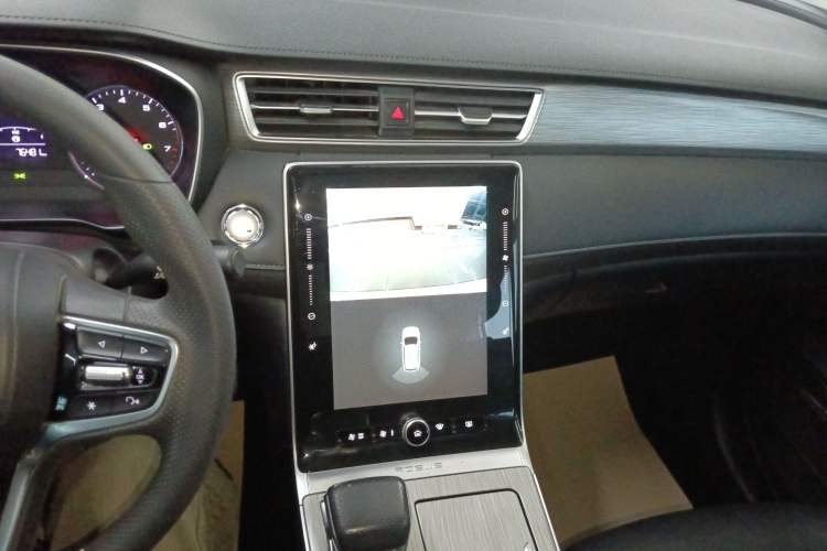 Used Roewe RX5 2022 330TGI Automatic National Style Edition
