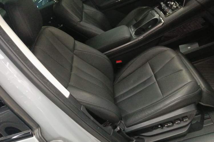 Used Nio ES8 2020 415 km Range 7-Seater Version
