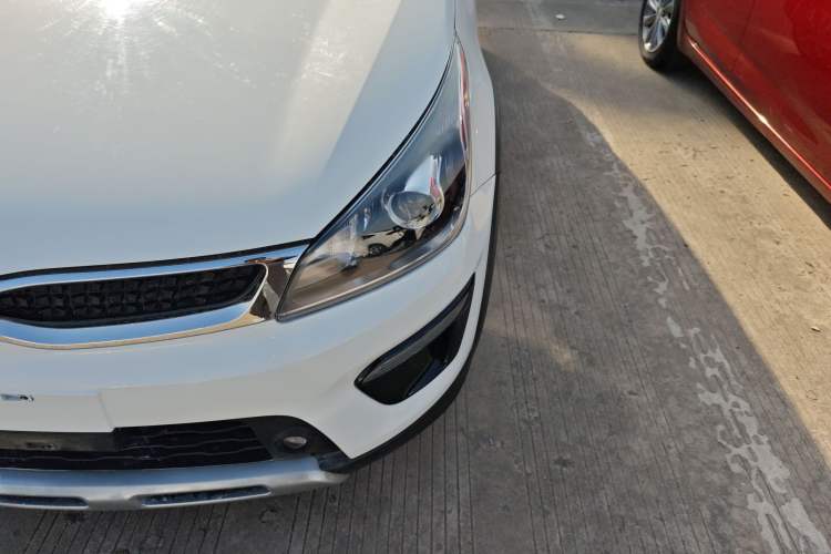 Used Kia KX Cross 2018 1.6L Automatic Dynamic Sunroof Version
