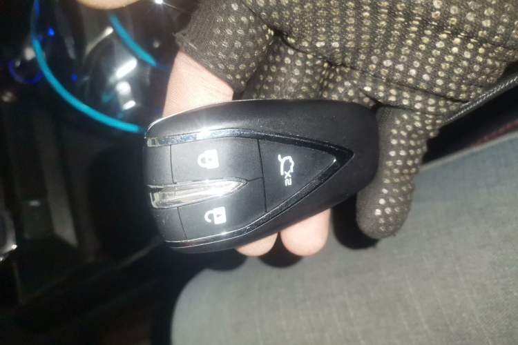 Used Oshan X5 2021 Revised Version 1.5T DCT Luxury Edition
