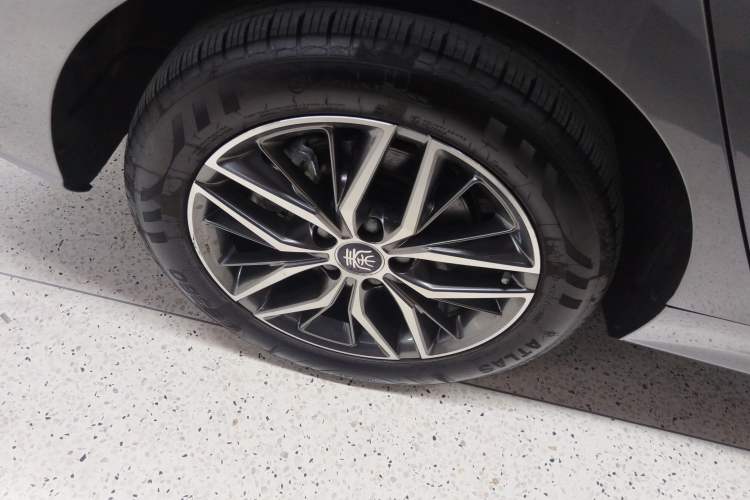 Used BYD Qin PLUS 2024 Honor Edition EV 510KM Leading Model