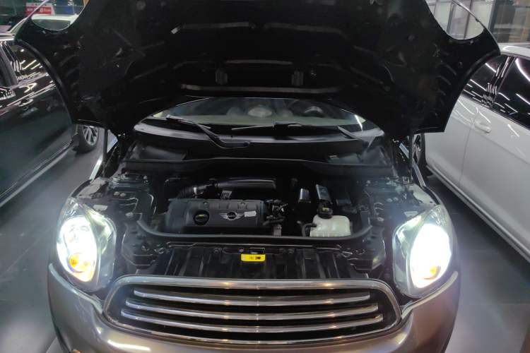 Used  Countryman 2014 1.6L COOPER Fun
