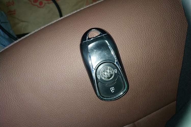 Used Buick GL6 2019 18T 6-Seater Connected Luxury Version China V Standard
