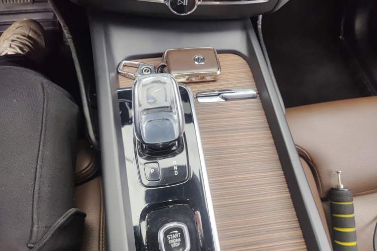 Used Volvo XC60 2022 B5 4x4 Zhiya Luxury Edition