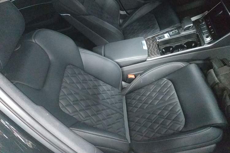 Used Audi A6L 2025 Restyled 45 TFSI quattro Prestige Dynamic Edition
