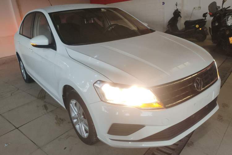 Used Volkswagen Jetta 2019 Dream Edition 1.5L Automatic Fashionable Version
