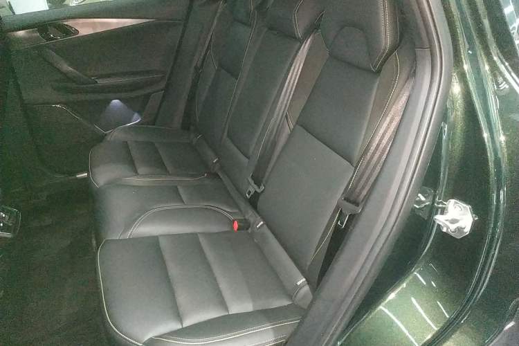 Used Lynk & Co 06 2023 Remix 1.5T Hero
