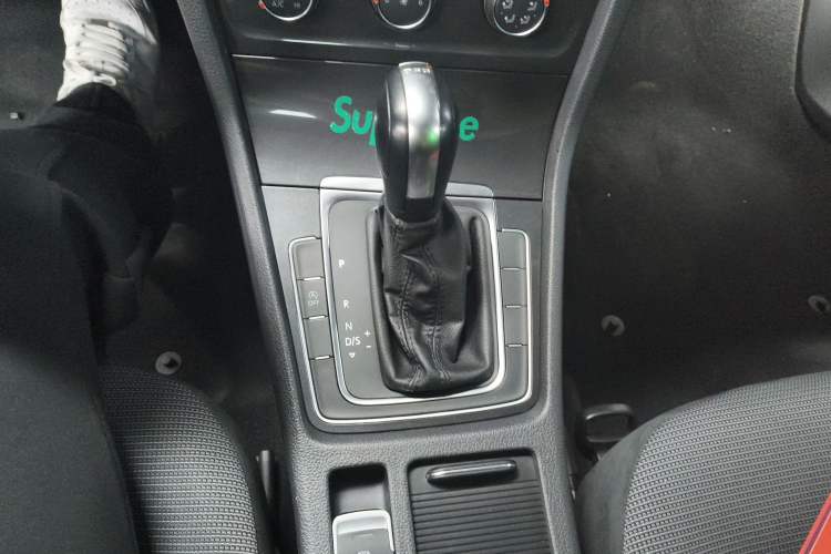 Used Volkswagen Golf 2018 230TSI Automatic Comfort Model
