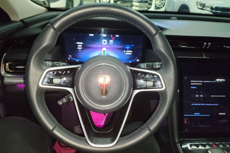 Used Hongqi H5 2023 2.0T Automatic Smart Connect Flagship Edition
