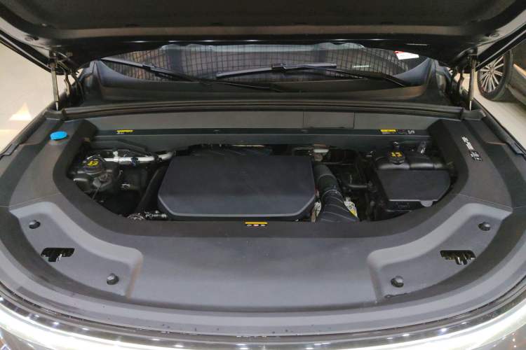 Used Li Auto L8 2023 Max model
