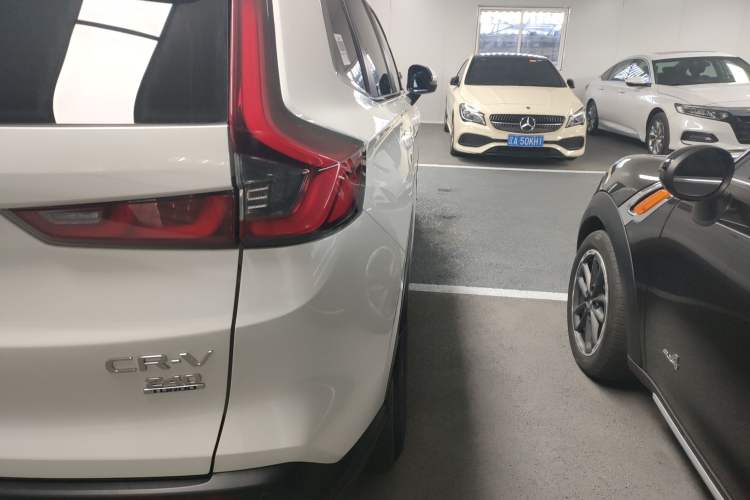 Used Honda CR-V 2023 240TURBO Two-Wheel Drive FENGSHANG Edition 5 Seats
