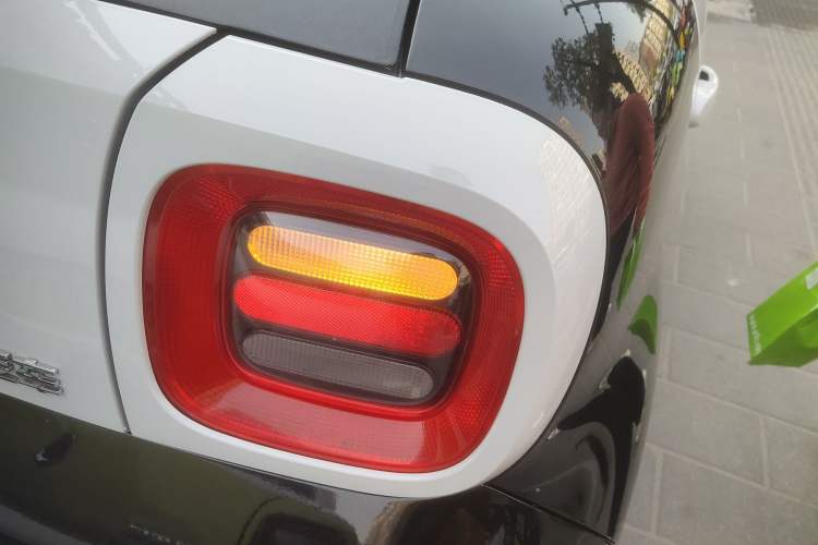 Used ORA Black Cat 2021 351 km Standard Version