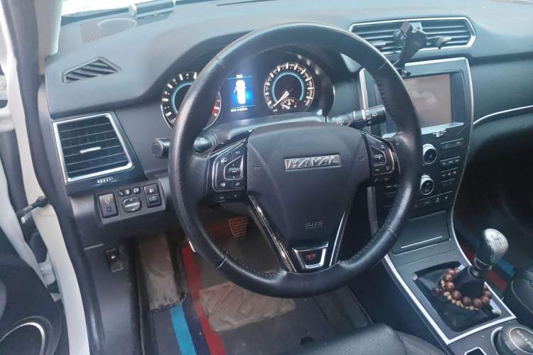 Used Haval H2 2016 Red-Label 1.5T Manual Two-Wheel Drive Luxury Model
