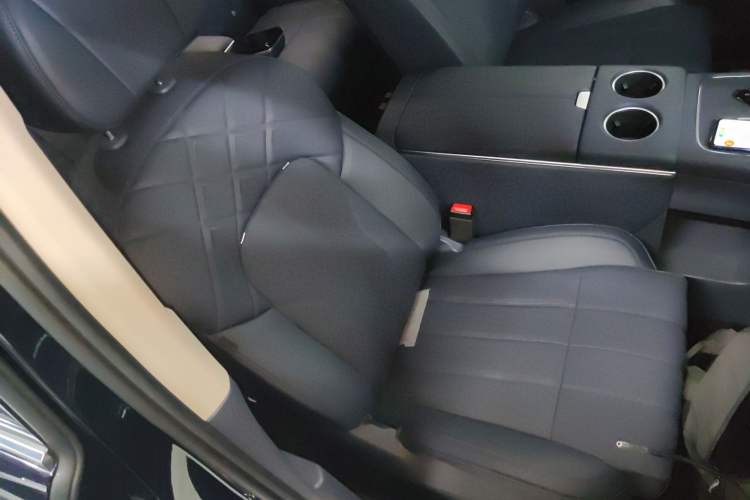 Used VOYAH Dream 2026 Model PHEV Qiankun Max