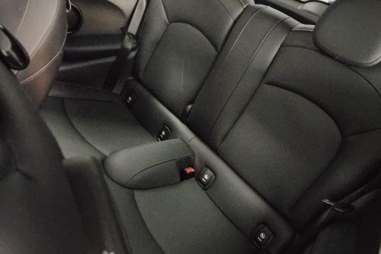 Used  MINI 2022 Updated 1.5T COOPER Classic Edition