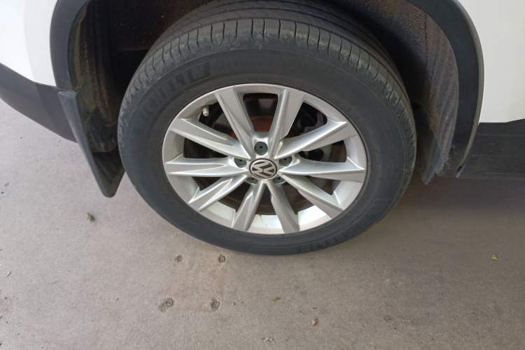 Used Volkswagen Tiguan 2015 1.8TSI Automatic Two-Wheel Drive Comfort Edition
