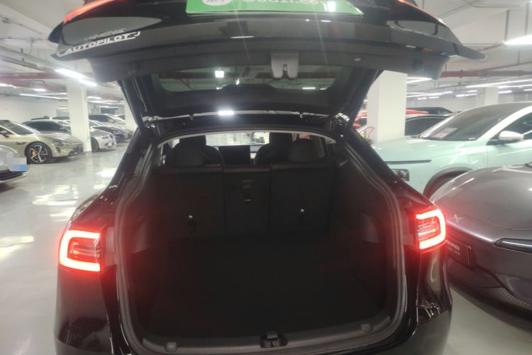 Used Tesla Model Y 2022 Rear-Wheel-Drive Version
