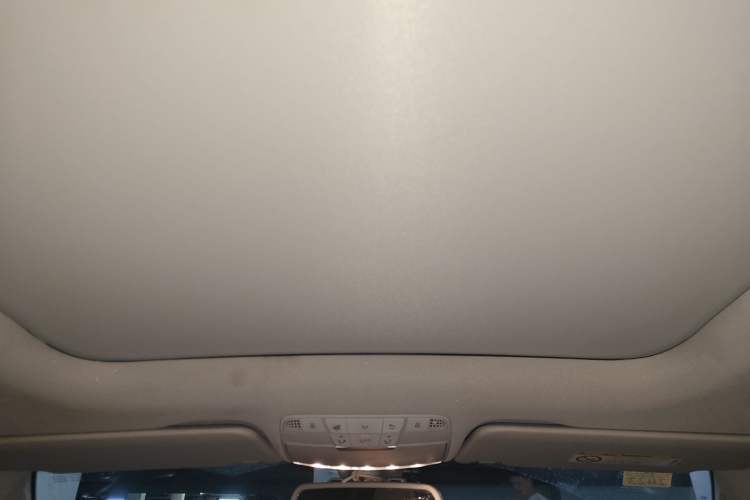 Used Mercedes-Benz C-Class 2015 C 200 station wagon