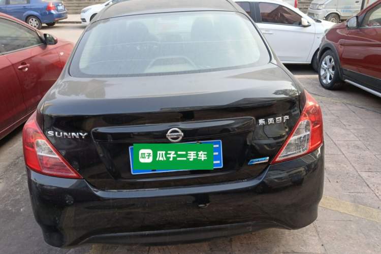 Used Nissan Sunny 2015 1.5XE Manual Comfort Edition
