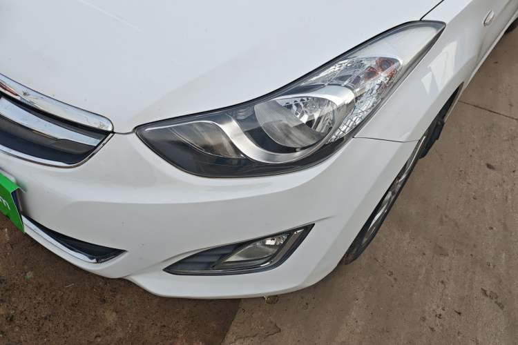 Used Hyundai Elantra 2015 1.6L Automatic Fashion Model
