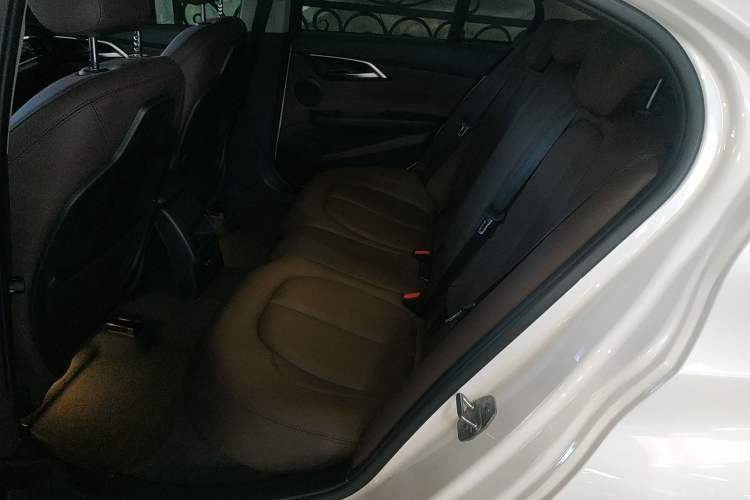 Used BMW 1 Series 2020 125i Leading Model M Sport Package