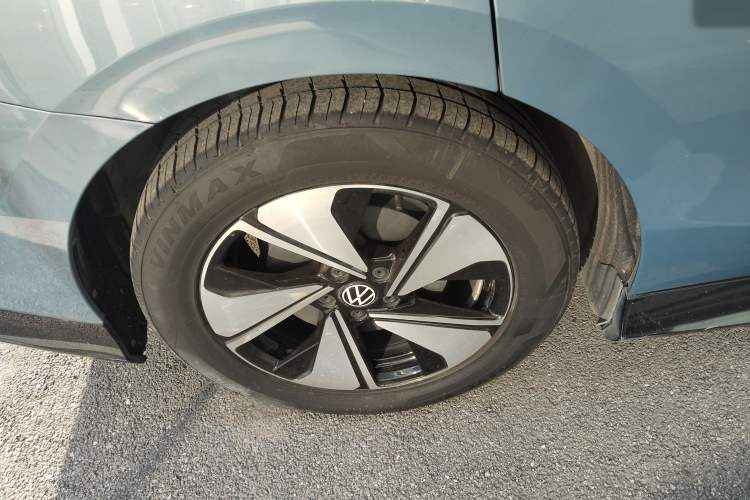 Used Volkswagen ID.7 VIZZION 2024 AIR model