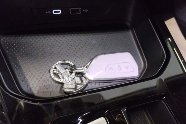 Used Volkswagen Lamando 2023 Lavida L 280TSI DSG Spicy Edition