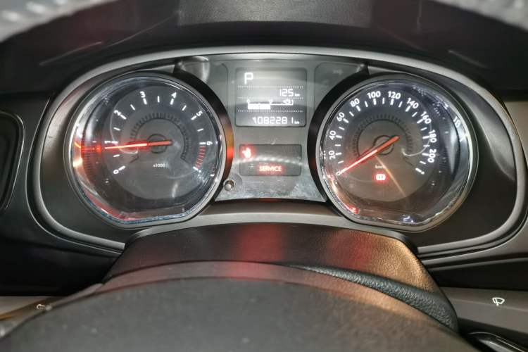 Used Citroen C3-XR 2015 1.6L Automatic Pioneer Model
