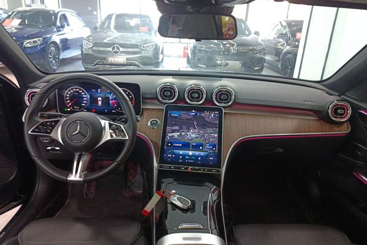 Used Mercedes-Benz C-Class 2024 Facelift C 260 L
